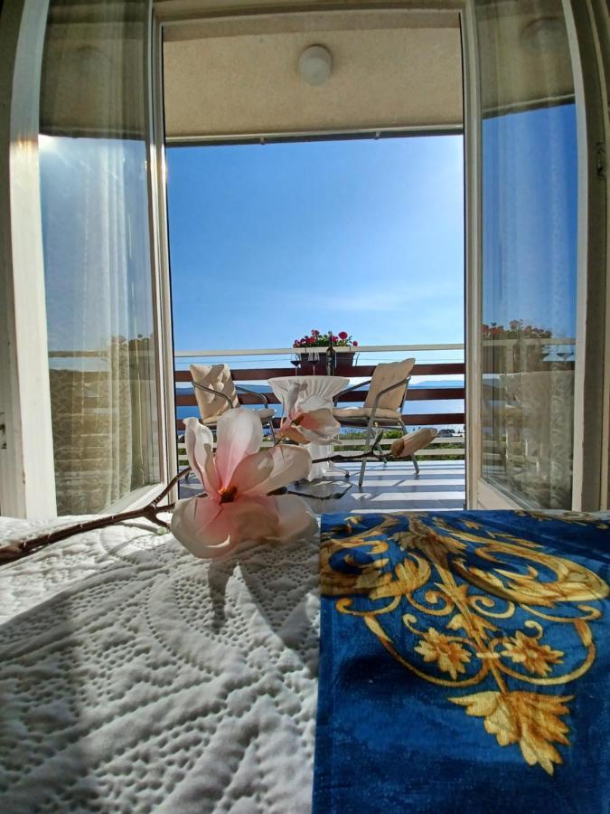 Guest House Djurdjica Dramalj Exterior foto