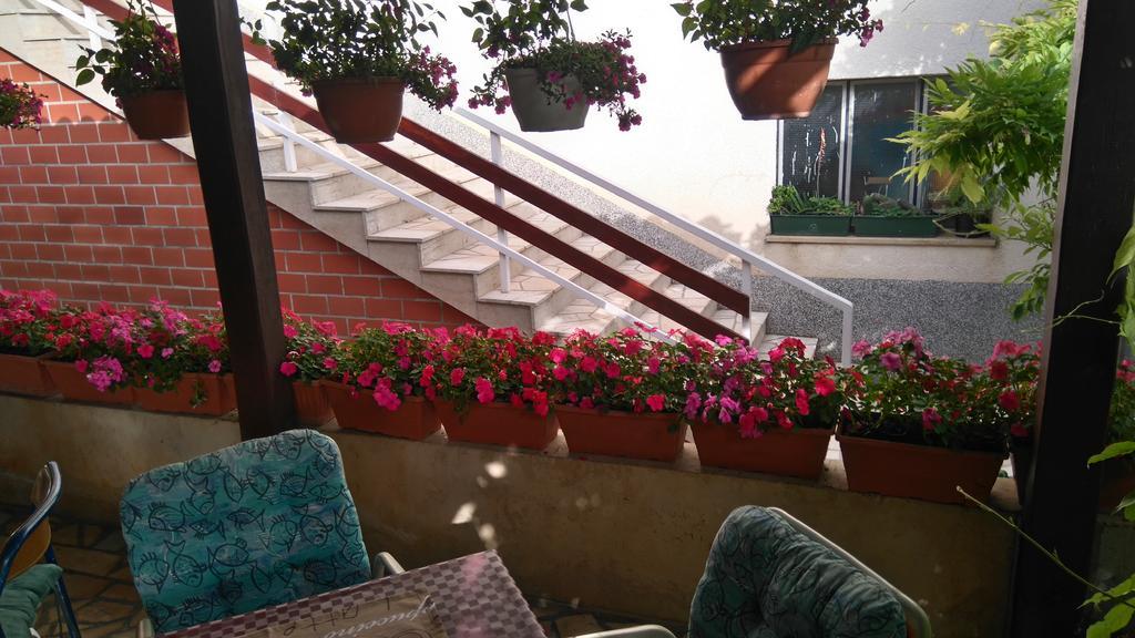 Guest House Djurdjica Dramalj Exterior foto