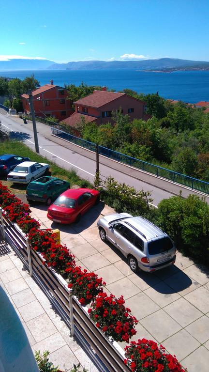 Guest House Djurdjica Dramalj Exterior foto